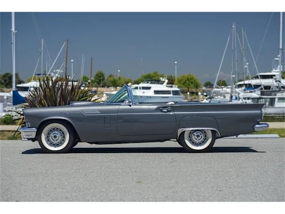 1957 Ford Thunderbird 1st Gen - Image 12 of 31