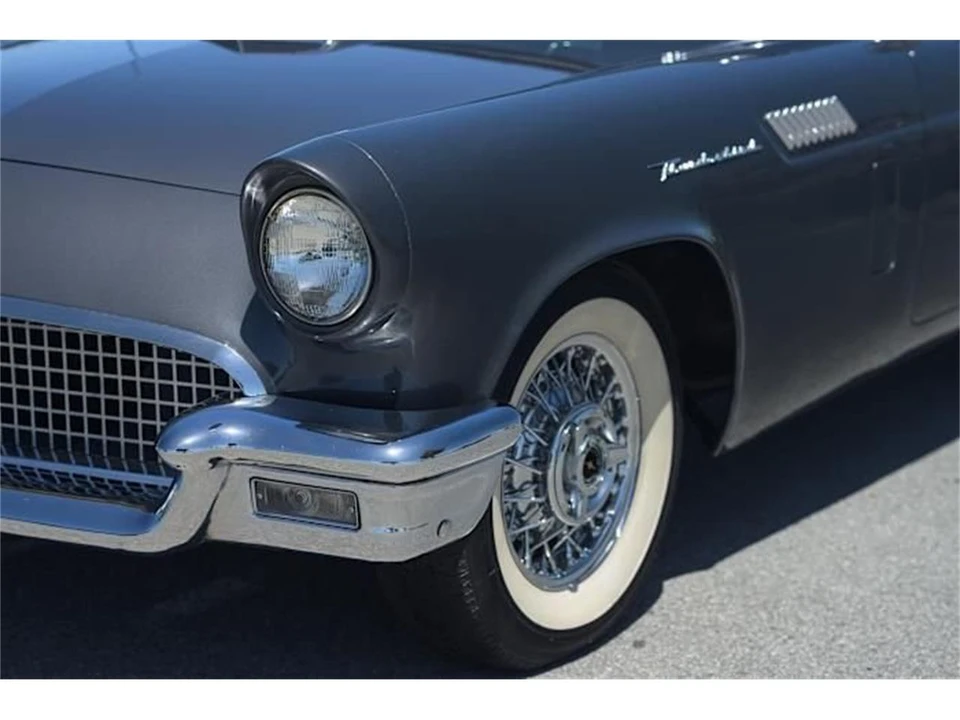 1957 Ford Thunderbird 1st Gen - Image 13 of 31