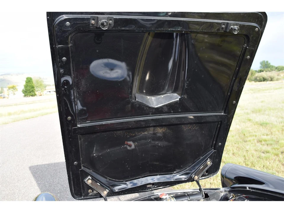 1957 Ford Thunderbird 1st Gen - Image 9 of 22