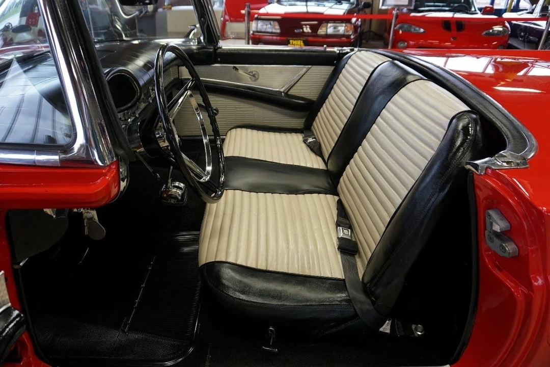 1957 Ford Thunderbird 1st Gen - Image 22 of 31