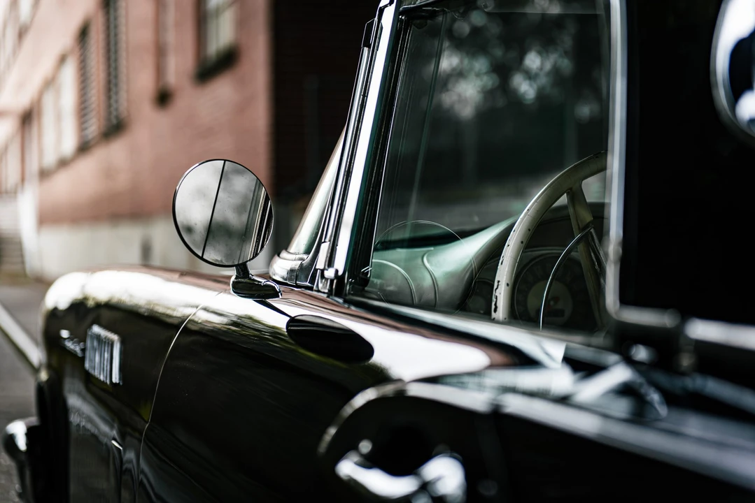 1957 Ford Thunderbird 1st Gen - Image 21 of 31