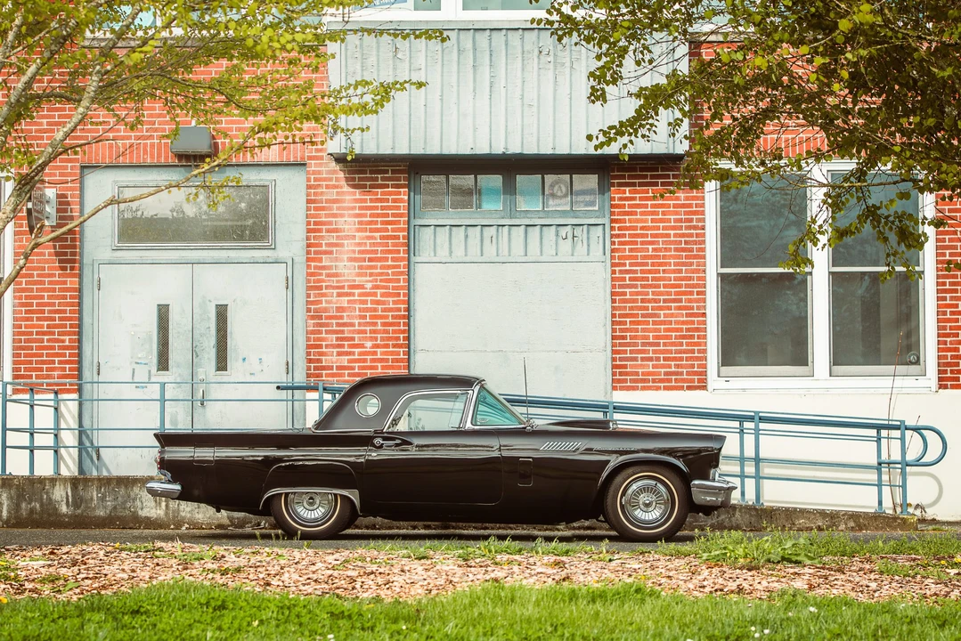 1957 Ford Thunderbird 1st Gen - Image 10 of 31