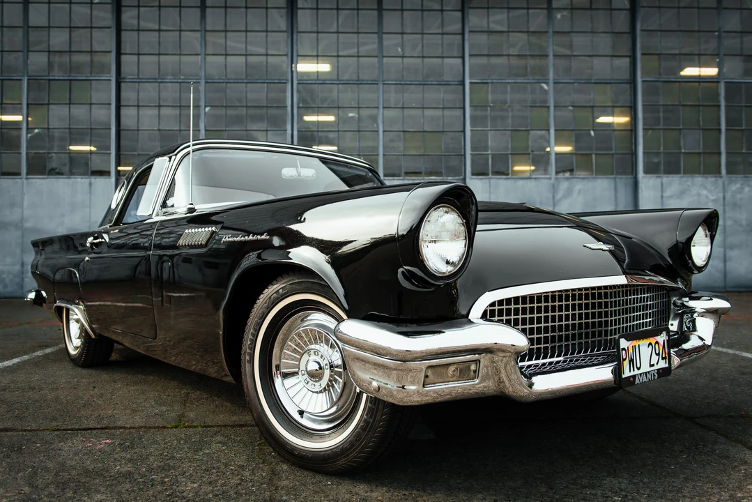 1957 Ford Thunderbird 1st Gen - Image 8 of 31