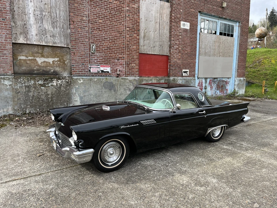 1957 Ford Thunderbird 1st Gen - Image 4 of 31
