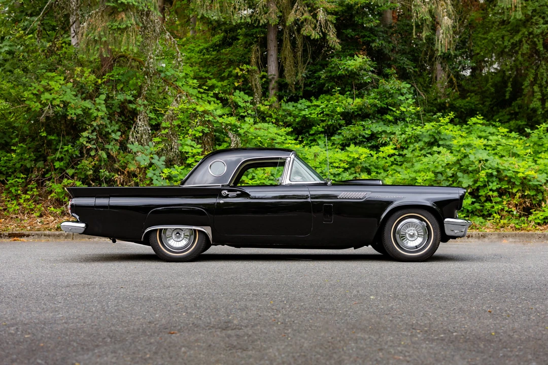 1957 Ford Thunderbird 1st Gen - Image 9 of 31