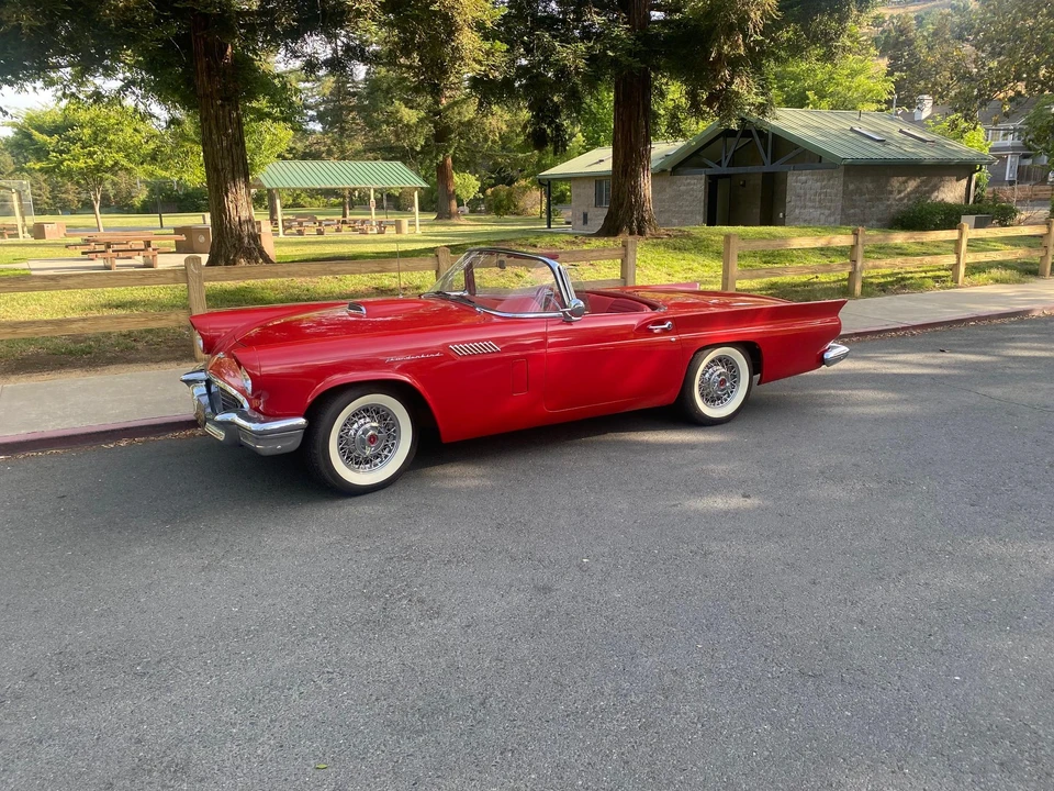 1957 Ford Thunderbird 1st Gen - Image 2 of 31