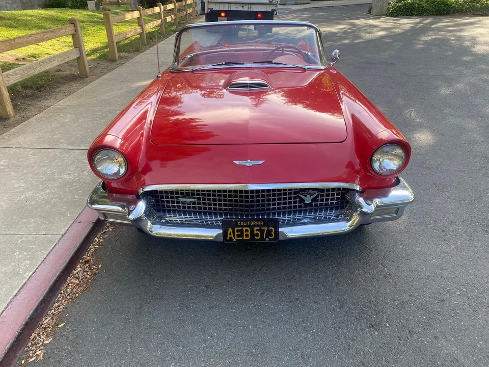 1957 Ford Thunderbird 1st Gen - Image 15 of 31