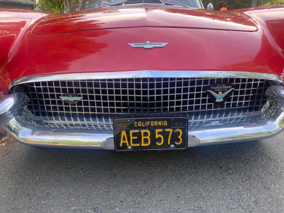 1957 Ford Thunderbird 1st Gen - Image 24 of 31