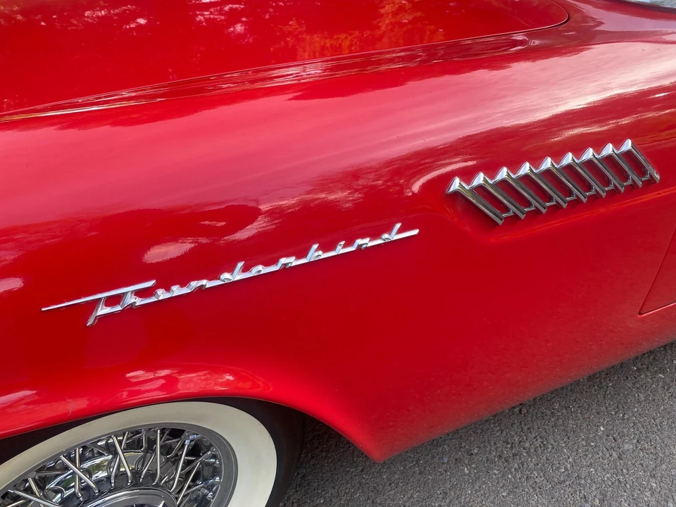 1957 Ford Thunderbird 1st Gen - Image 29 of 31