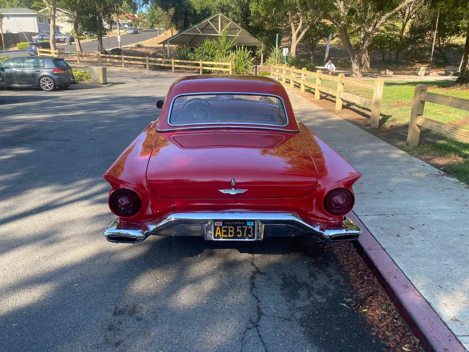 1957 Ford Thunderbird 1st Gen - Image 17 of 31