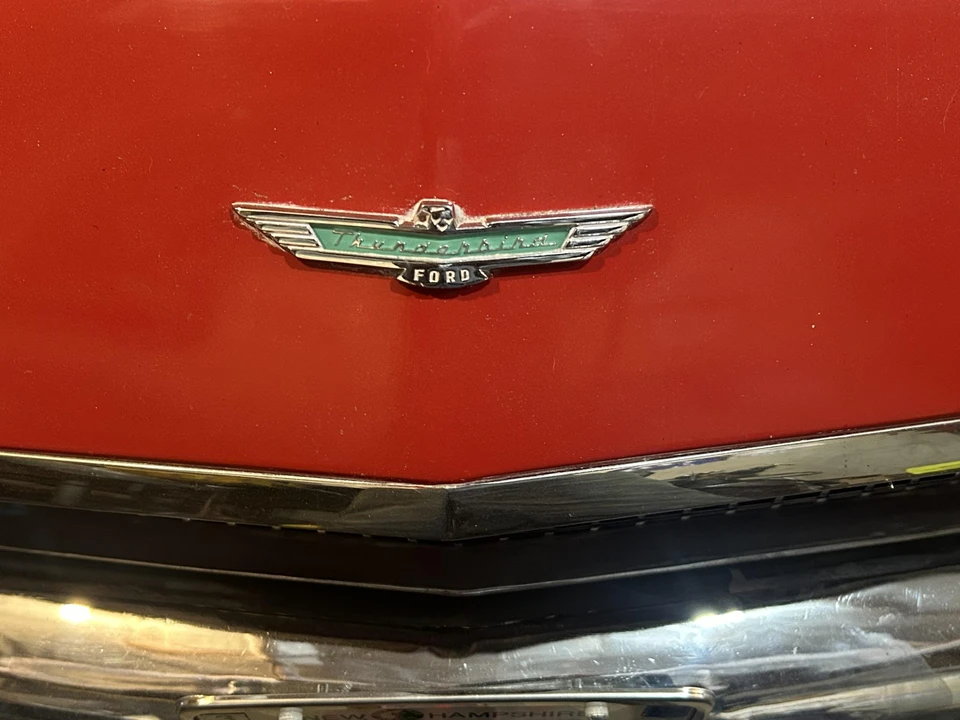 1957 Ford Thunderbird 1st Gen - Image 26 of 31