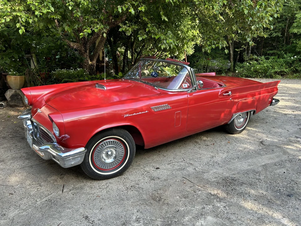 1957 Ford Thunderbird 1st Gen - Image 12 of 31