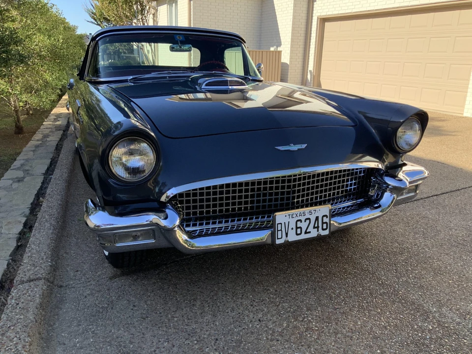 1957 Ford Thunderbird 1st Gen - Image 11 of 31