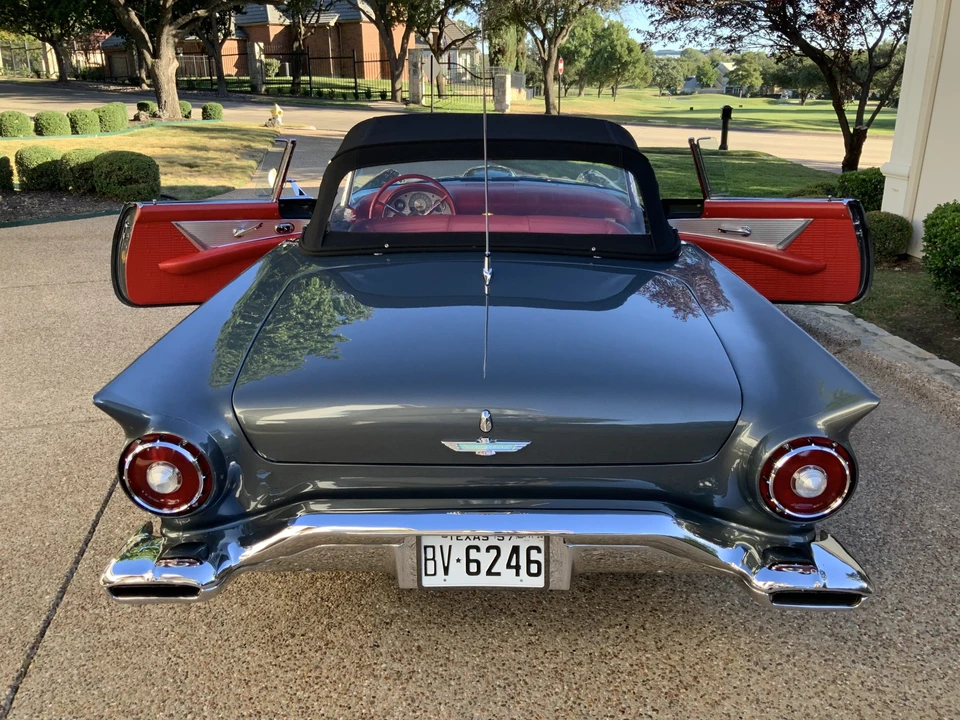 1957 Ford Thunderbird 1st Gen - Image 7 of 31