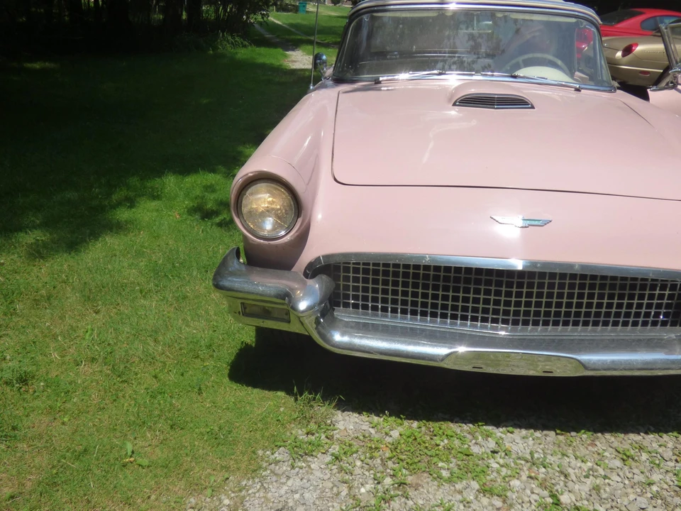 1957 Ford Thunderbird 1st Gen - Image 16 of 31