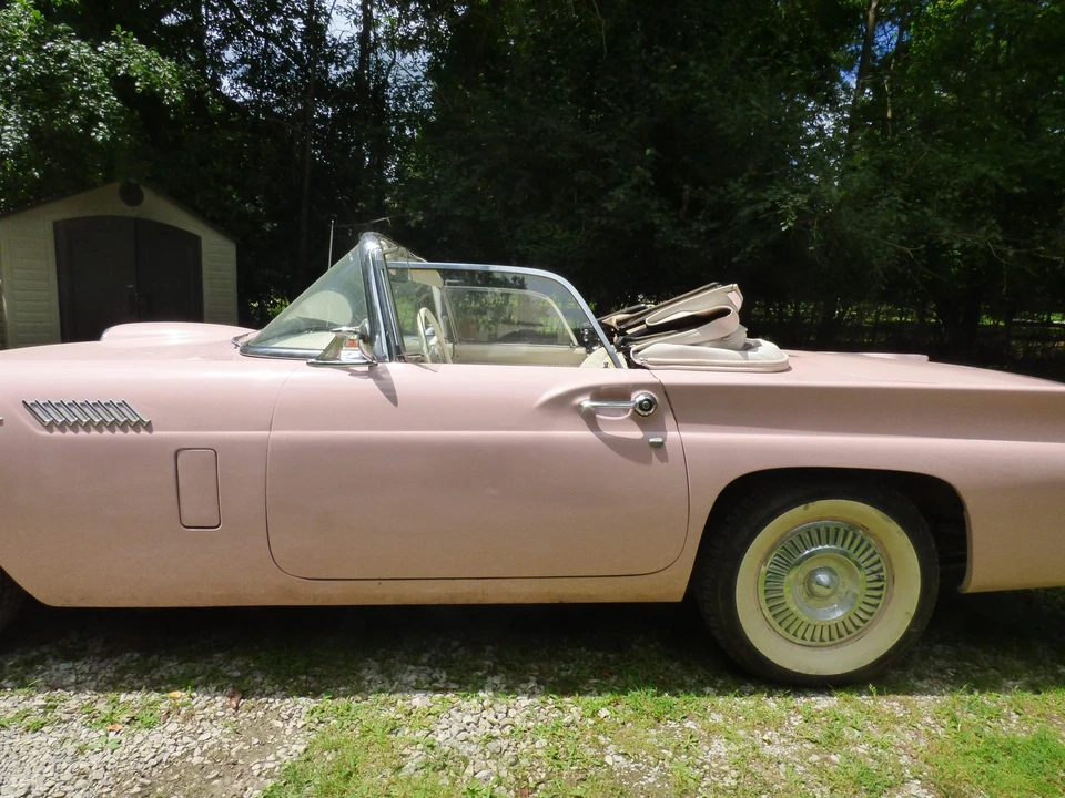 1957 Ford Thunderbird 1st Gen - Image 19 of 31