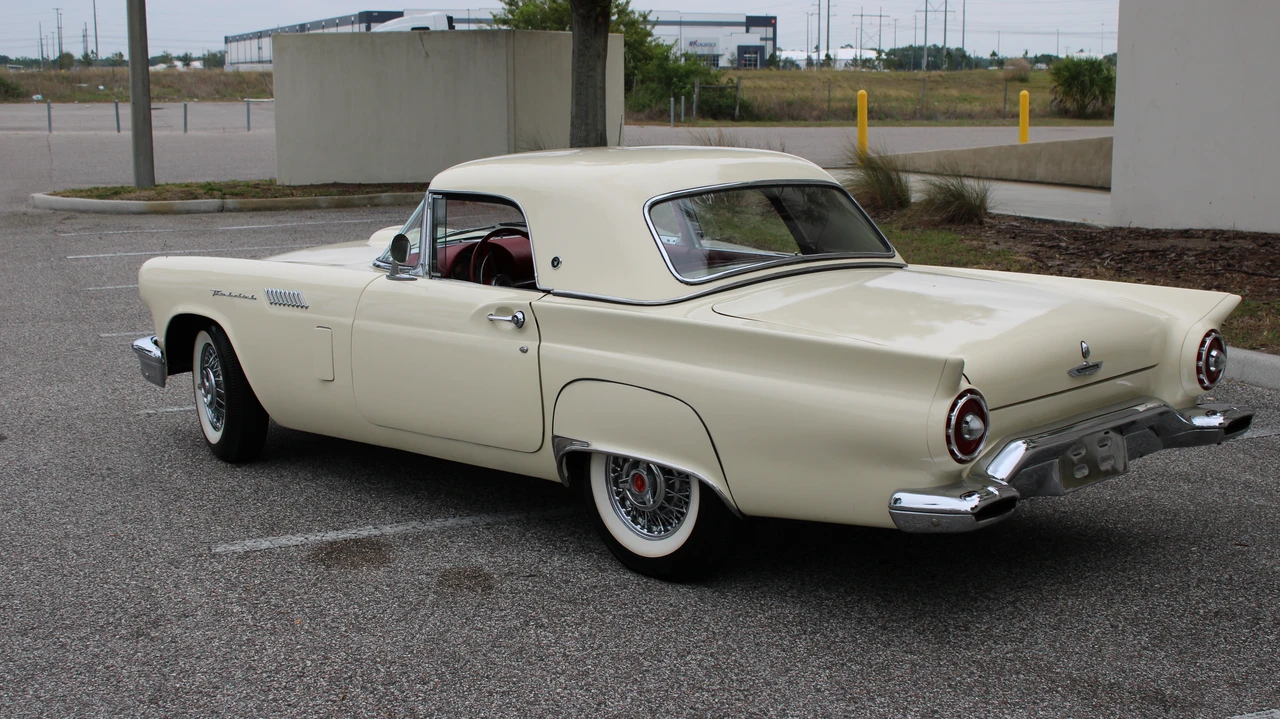 1957 Ford Thunderbird 1st Gen - Image 12 of 31