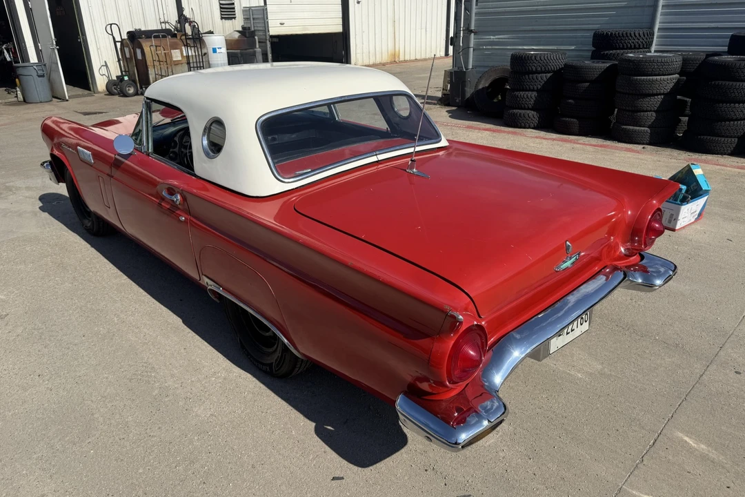 1957 Ford Thunderbird 1st Gen - Image 13 of 31