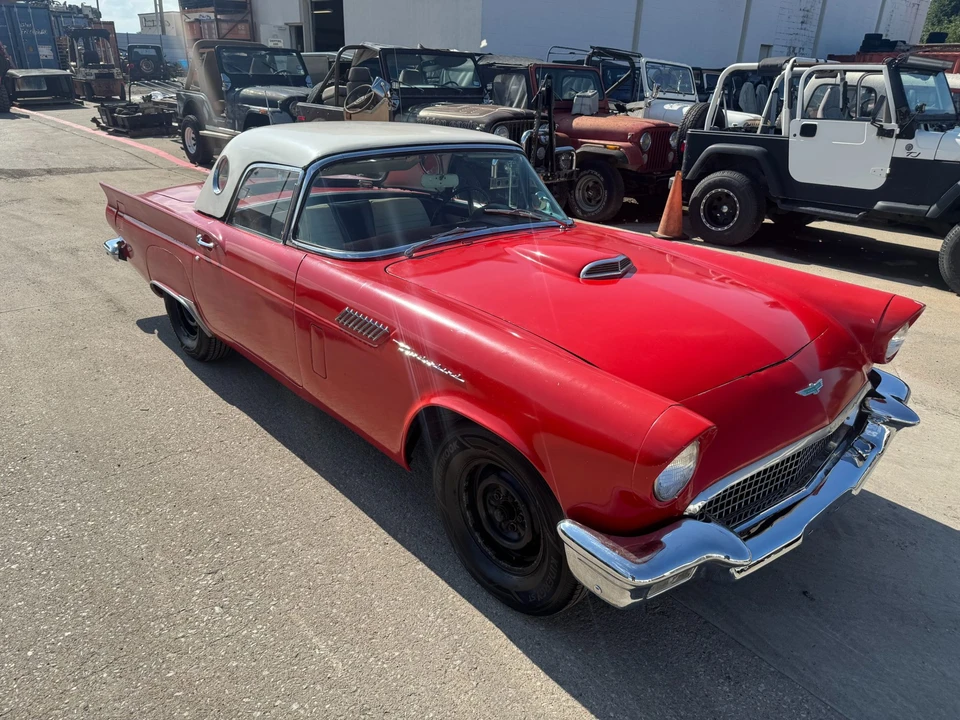 1957 Ford Thunderbird 1st Gen - Image 6 of 31