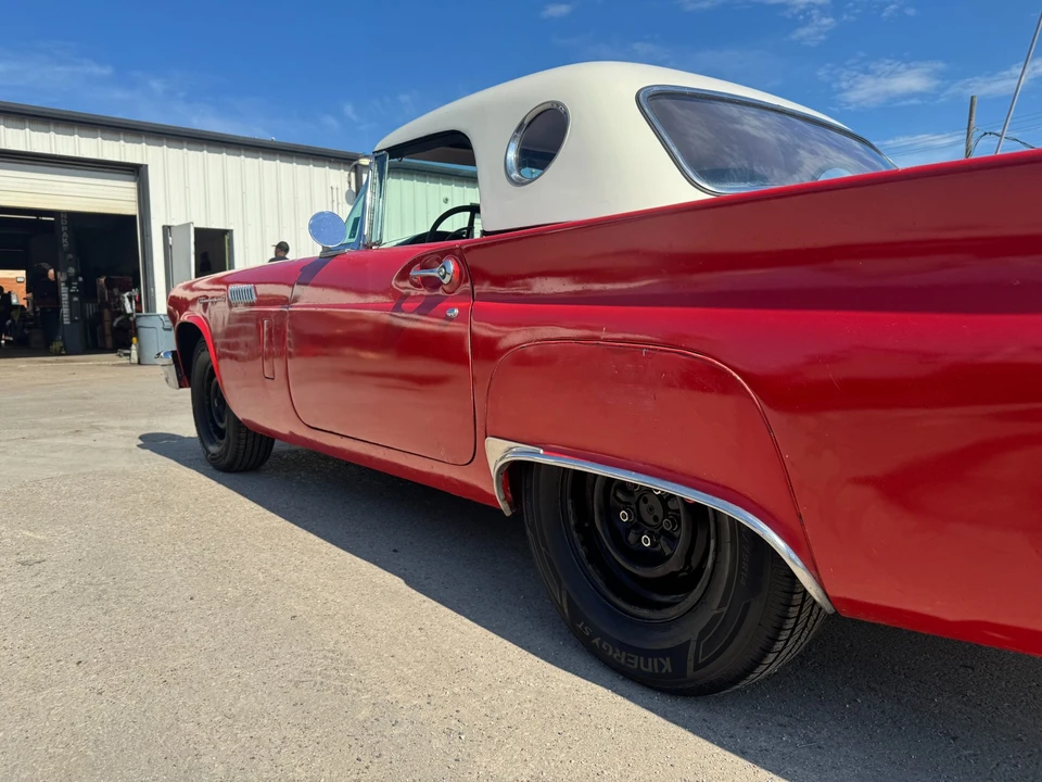 1957 Ford Thunderbird 1st Gen - Image 18 of 31