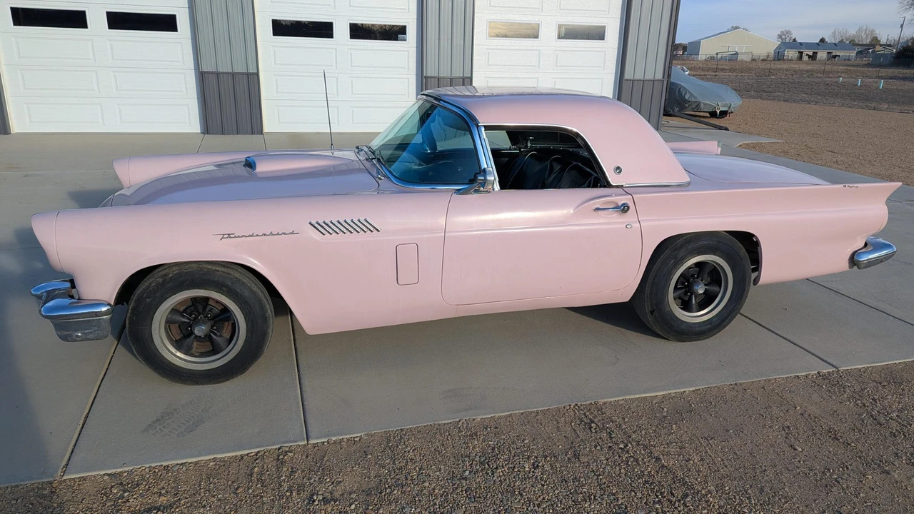1957 Ford Thunderbird 1st Gen - Image 2 of 31