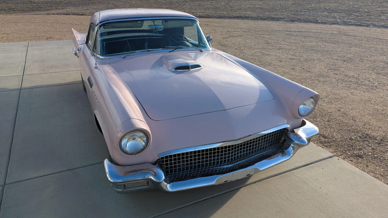 1957 Ford Thunderbird 1st Gen - Image 6 of 31