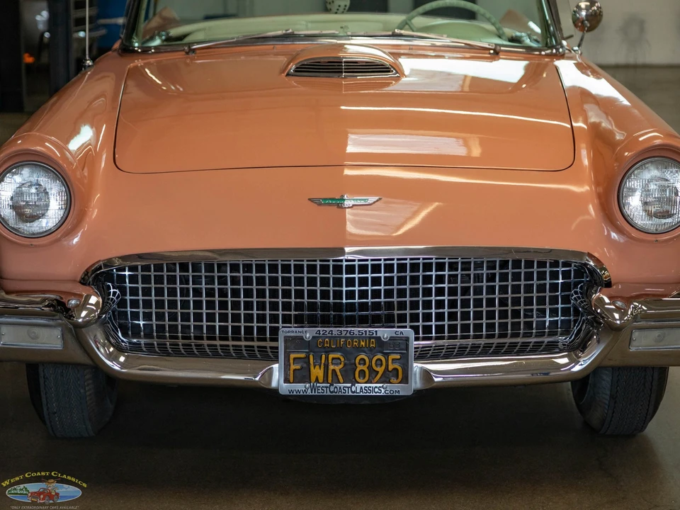 1957 Ford Thunderbird 1st Gen - Image 16 of 21