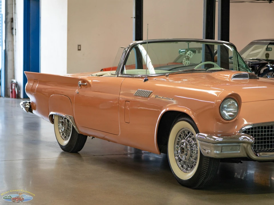 1957 Ford Thunderbird 1st Gen - Image 12 of 21