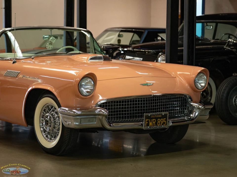 1957 Ford Thunderbird 1st Gen - Image 13 of 21
