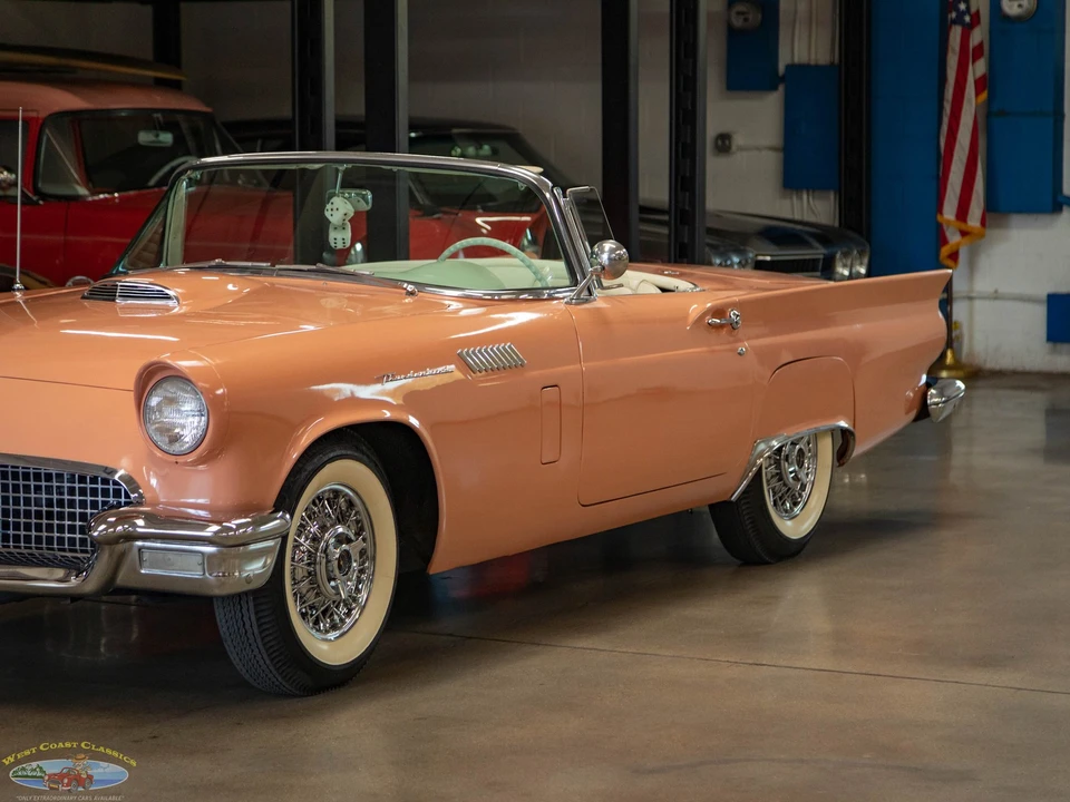 1957 Ford Thunderbird 1st Gen - Image 10 of 21