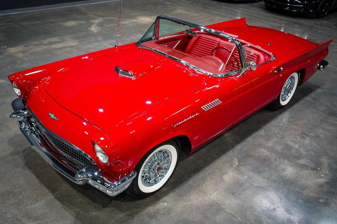 1957 Ford Thunderbird 1st Gen - Image 31 of 31