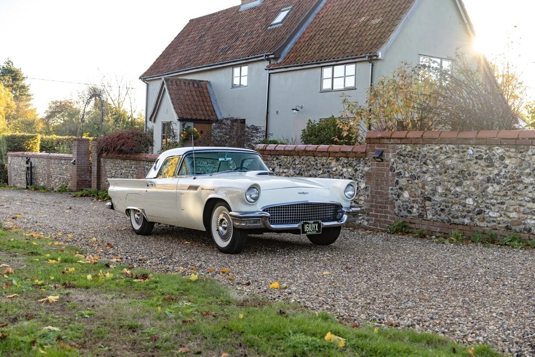 1957 Ford Thunderbird 1st Gen - Image 22 of 30