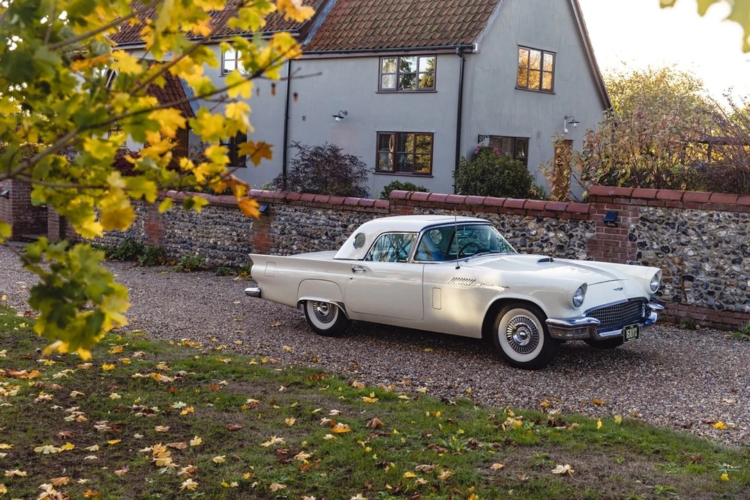 1957 Ford Thunderbird 1st Gen - Image 24 of 30