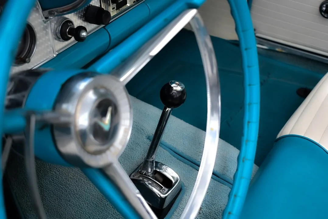 1957 Ford Thunderbird 1st Gen - Image 24 of 30