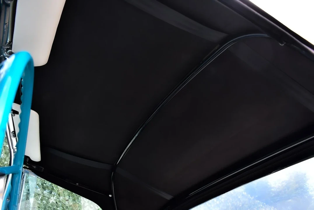1957 Ford Thunderbird 1st Gen - Image 16 of 31