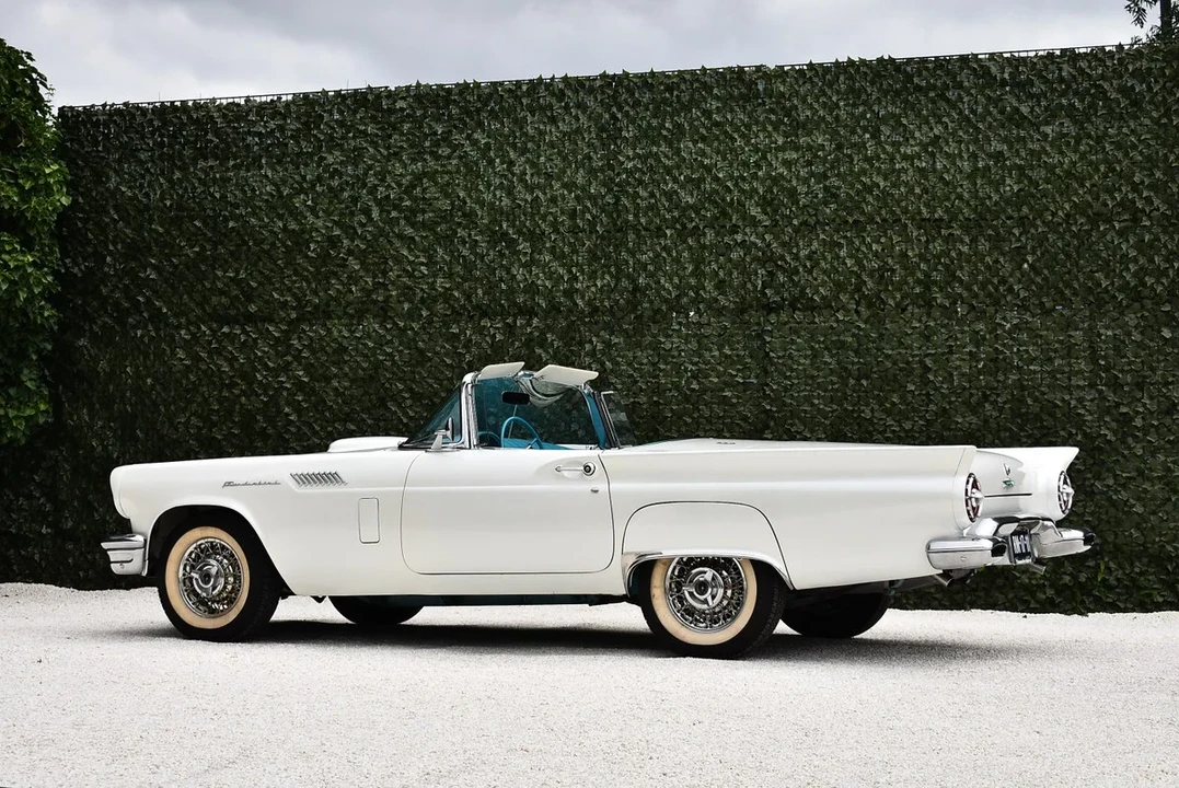 1957 Ford Thunderbird 1st Gen - Image 11 of 31