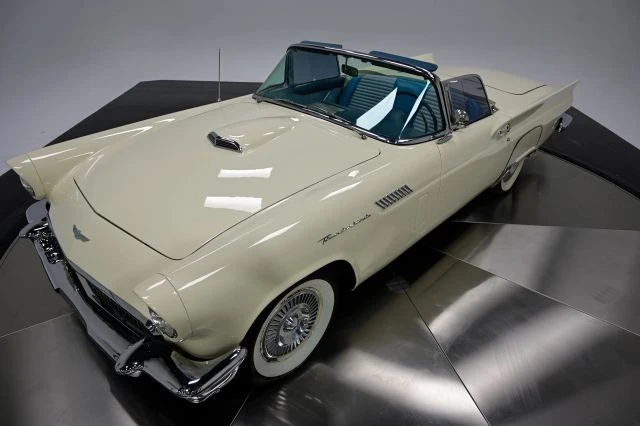 1957 Ford Thunderbird 1st Gen - Image 31 of 31