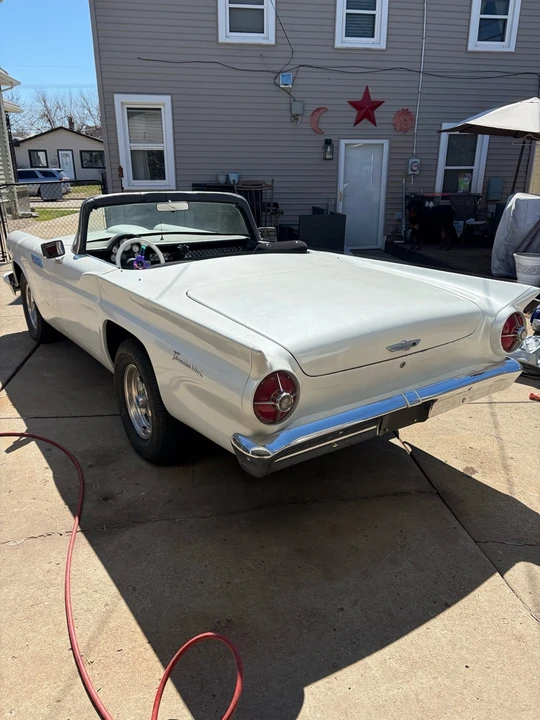 1957 Ford Thunderbird 1st Gen - Image 5 of 10