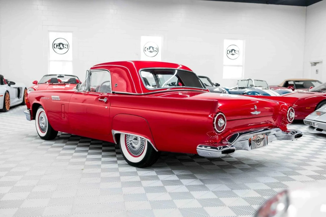 1957 Ford Thunderbird 1st Gen - Image 14 of 31