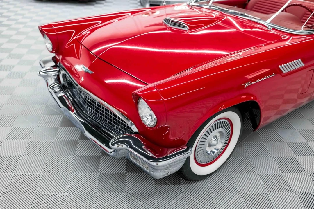 1957 Ford Thunderbird 1st Gen - Image 20 of 31