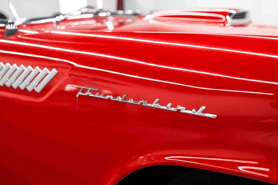 1957 Ford Thunderbird 1st Gen - Image 27 of 31