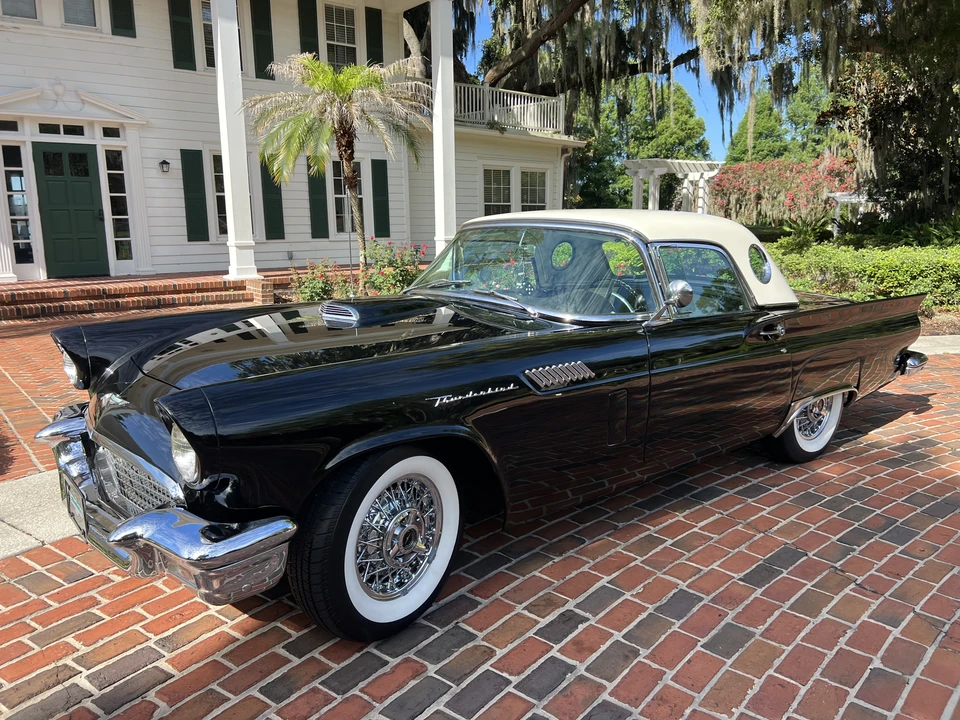 1957 Ford Thunderbird 1st Gen - Image 5 of 16