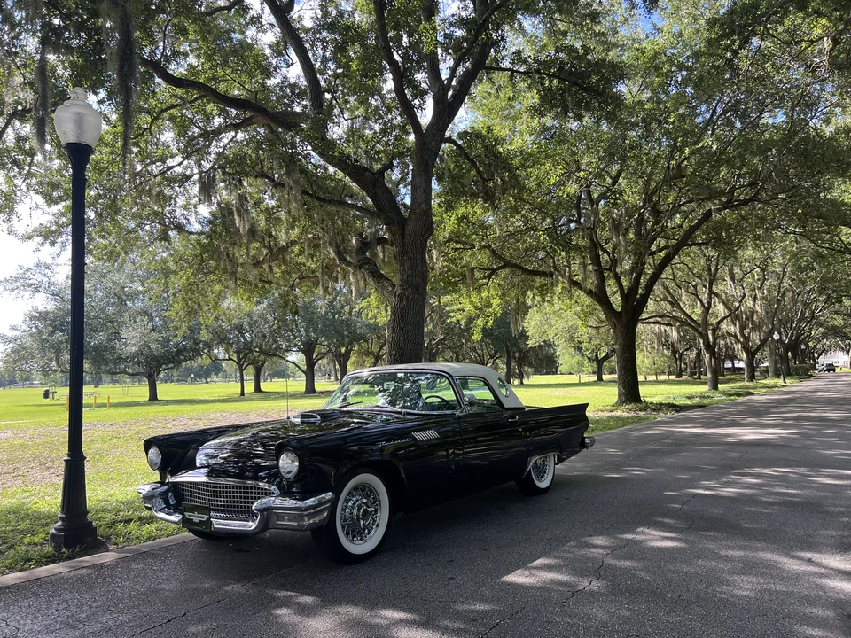 1957 Ford Thunderbird 1st Gen - Image 7 of 16