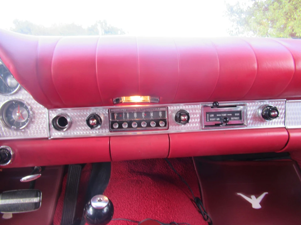1957 Ford Thunderbird 1st Gen - Image 30 of 31