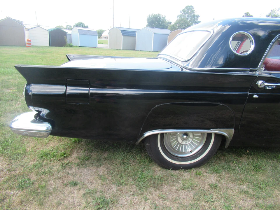 1957 Ford Thunderbird 1st Gen - Image 17 of 31