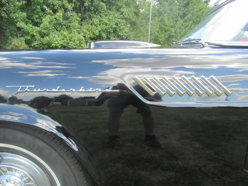 1957 Ford Thunderbird 1st Gen - Image 8 of 31