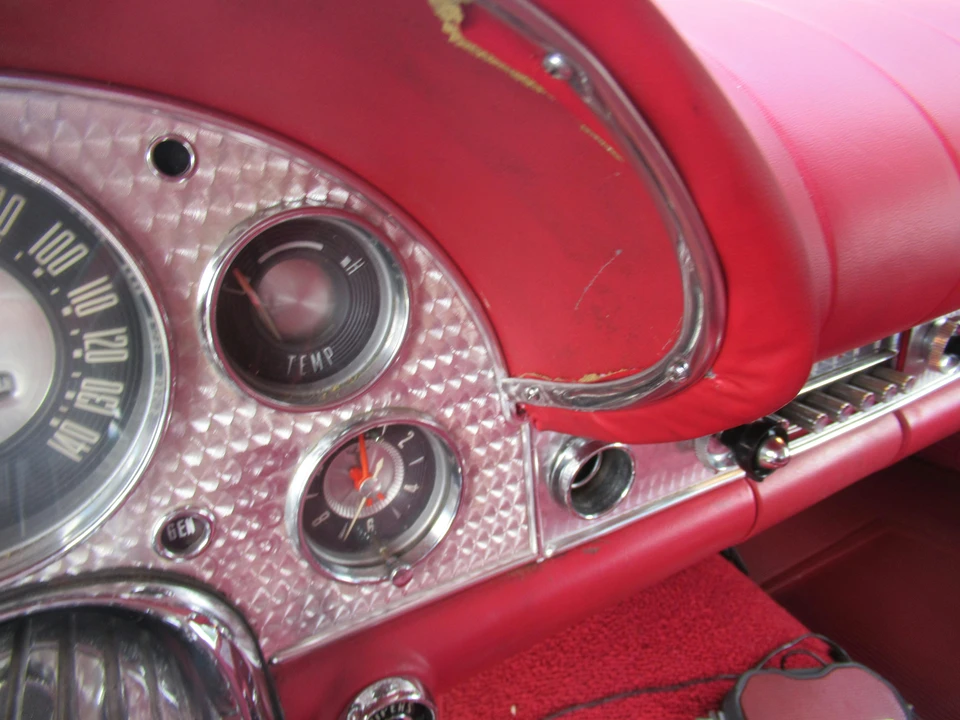 1957 Ford Thunderbird 1st Gen - Image 29 of 31