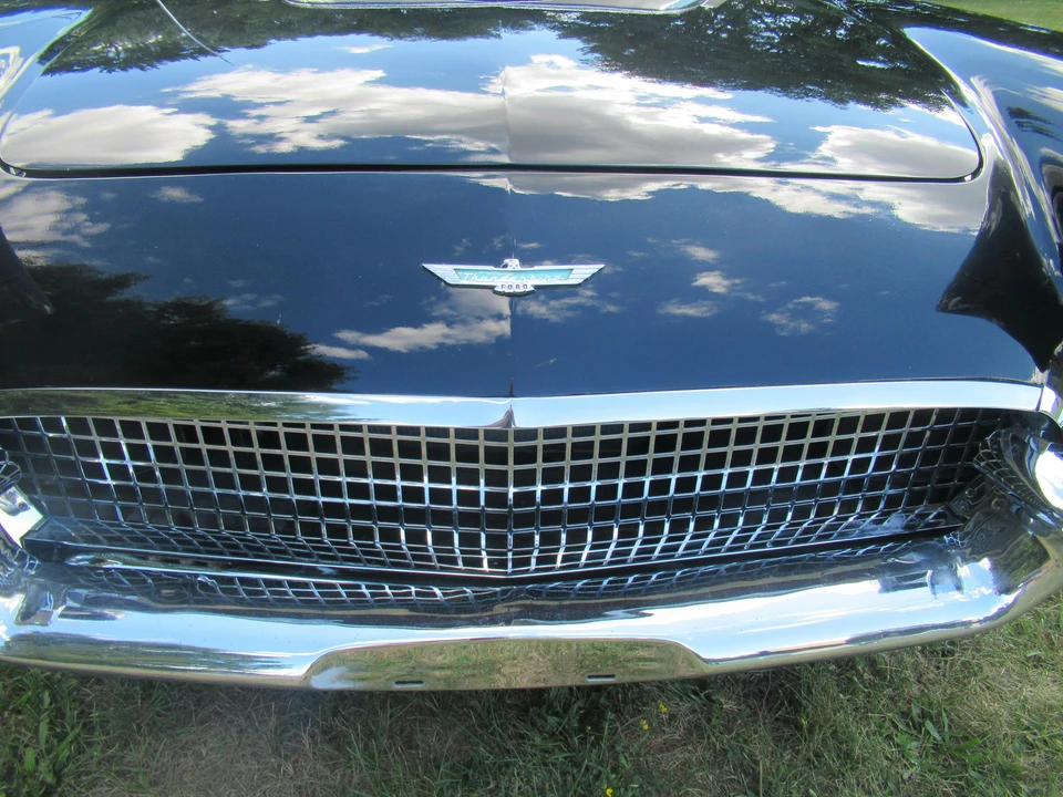 1957 Ford Thunderbird 1st Gen - Image 22 of 31