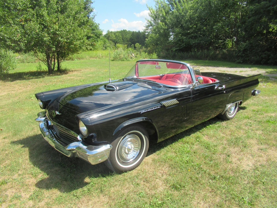 1957 Ford Thunderbird 1st Gen - Image 3 of 31