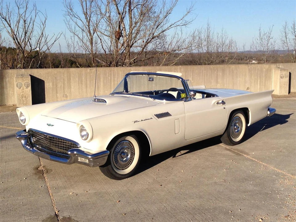 1957 Ford Thunderbird 1st Gen - Image 3 of 31